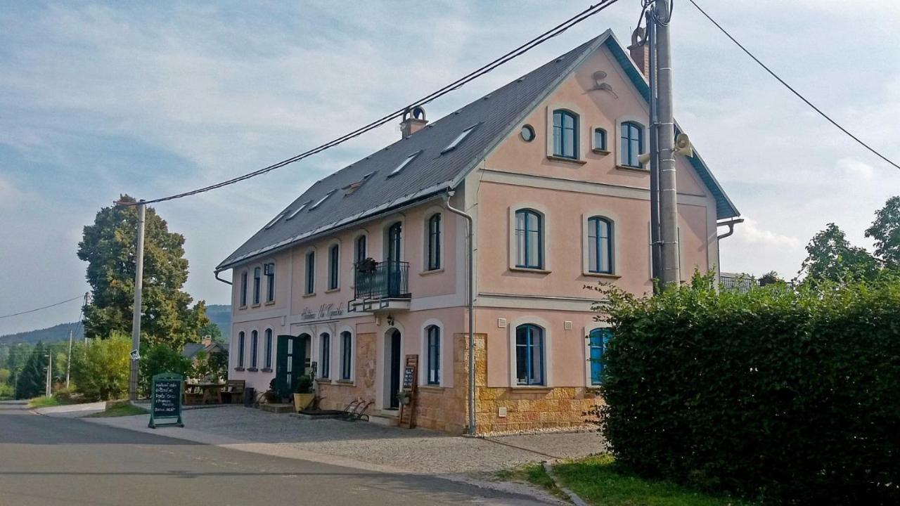 Na Kopecku Ad 1795 - Penzion S Restauraci A Wellness V Podkrkonosi Dvůr Králové nad Labem Екстериор снимка