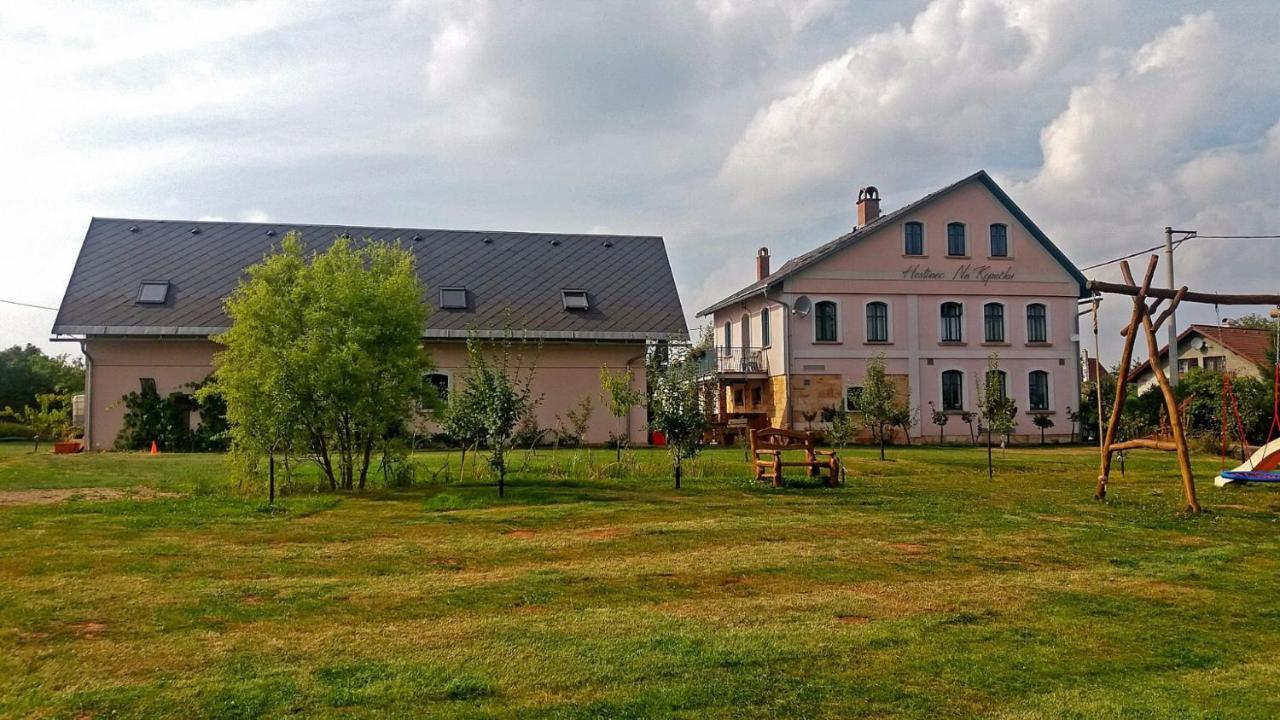 Na Kopecku Ad 1795 - Penzion S Restauraci A Wellness V Podkrkonosi Dvůr Králové nad Labem Екстериор снимка