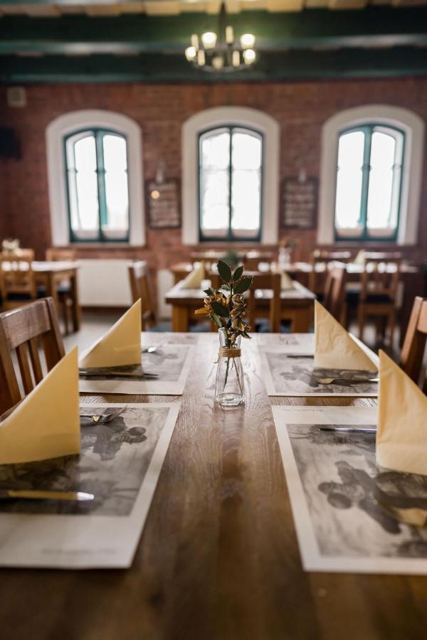 Na Kopecku Ad 1795 - Penzion S Restauraci A Wellness V Podkrkonosi Dvůr Králové nad Labem Екстериор снимка