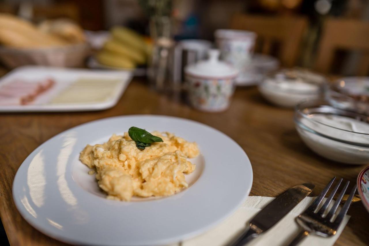 Na Kopecku Ad 1795 - Penzion S Restauraci A Wellness V Podkrkonosi Dvůr Králové nad Labem Екстериор снимка